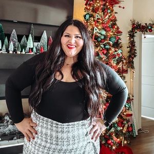 Meet your Posher, Whitney